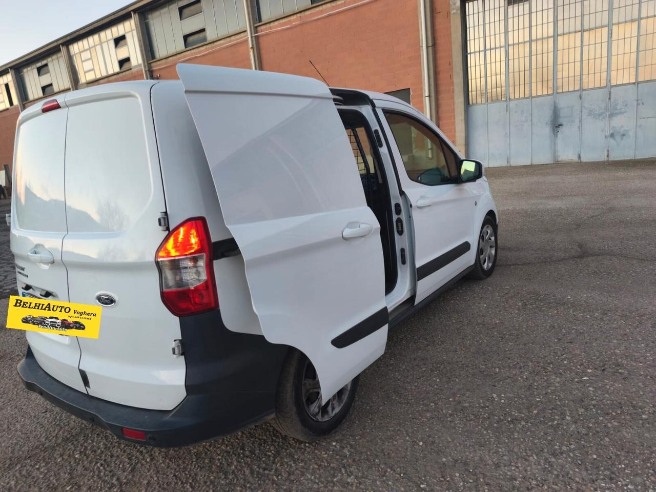 Ford Transit 2017----1.5 Diesel Autocarro