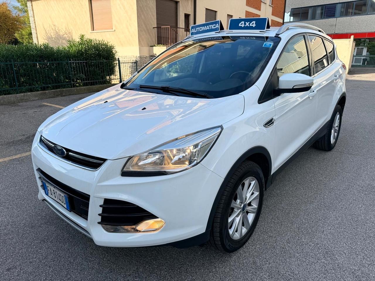 Ford Kuga 2.0 TDCI 150 CV S&S 4WD Automatica Titanium