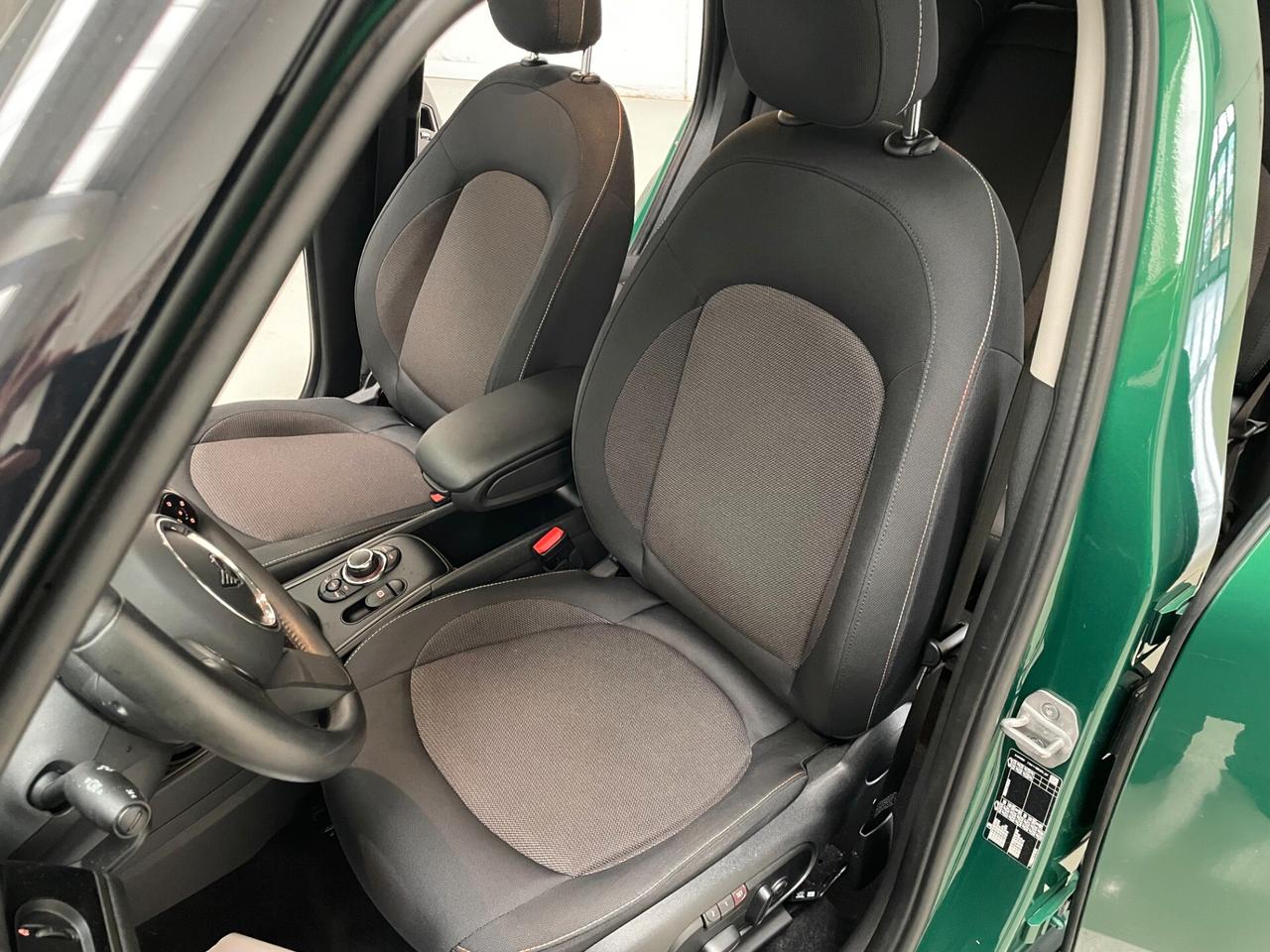 Mini Cooper Countryman 1.5 136cv Business Automatic