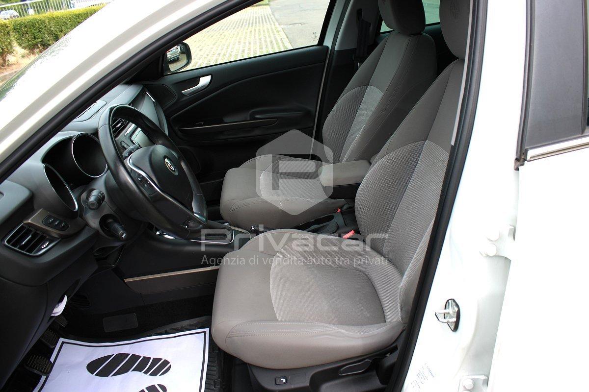 ALFA ROMEO Giulietta 1.6 JTDm-2 105 CV Distinctive