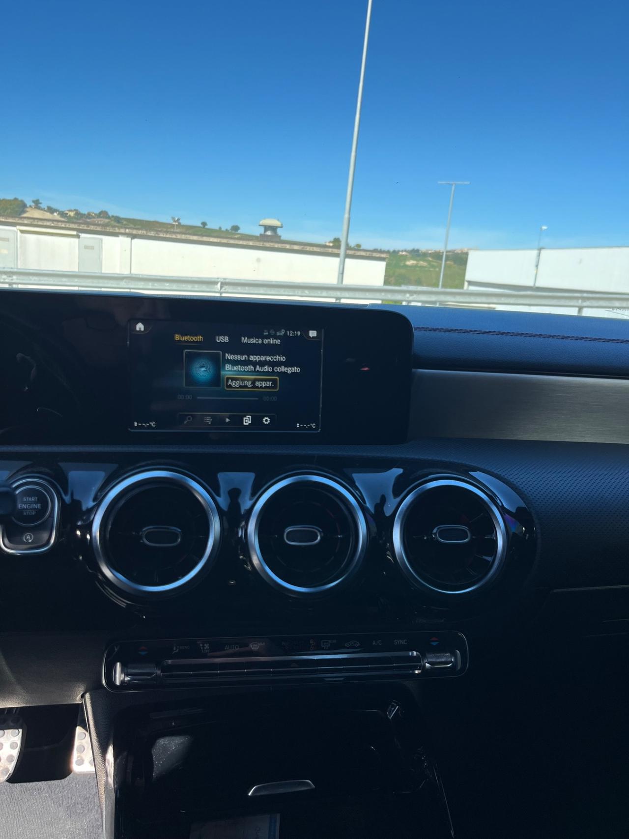 Mercedes-benz CLA 35 AMG