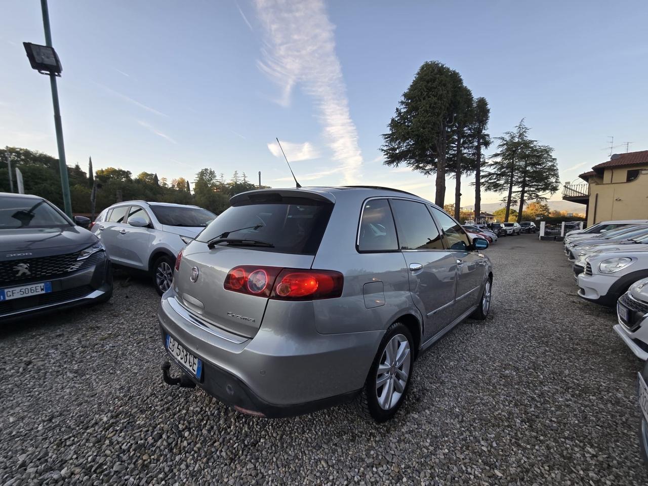 Fiat Croma 1.9 Multijet 16V Must