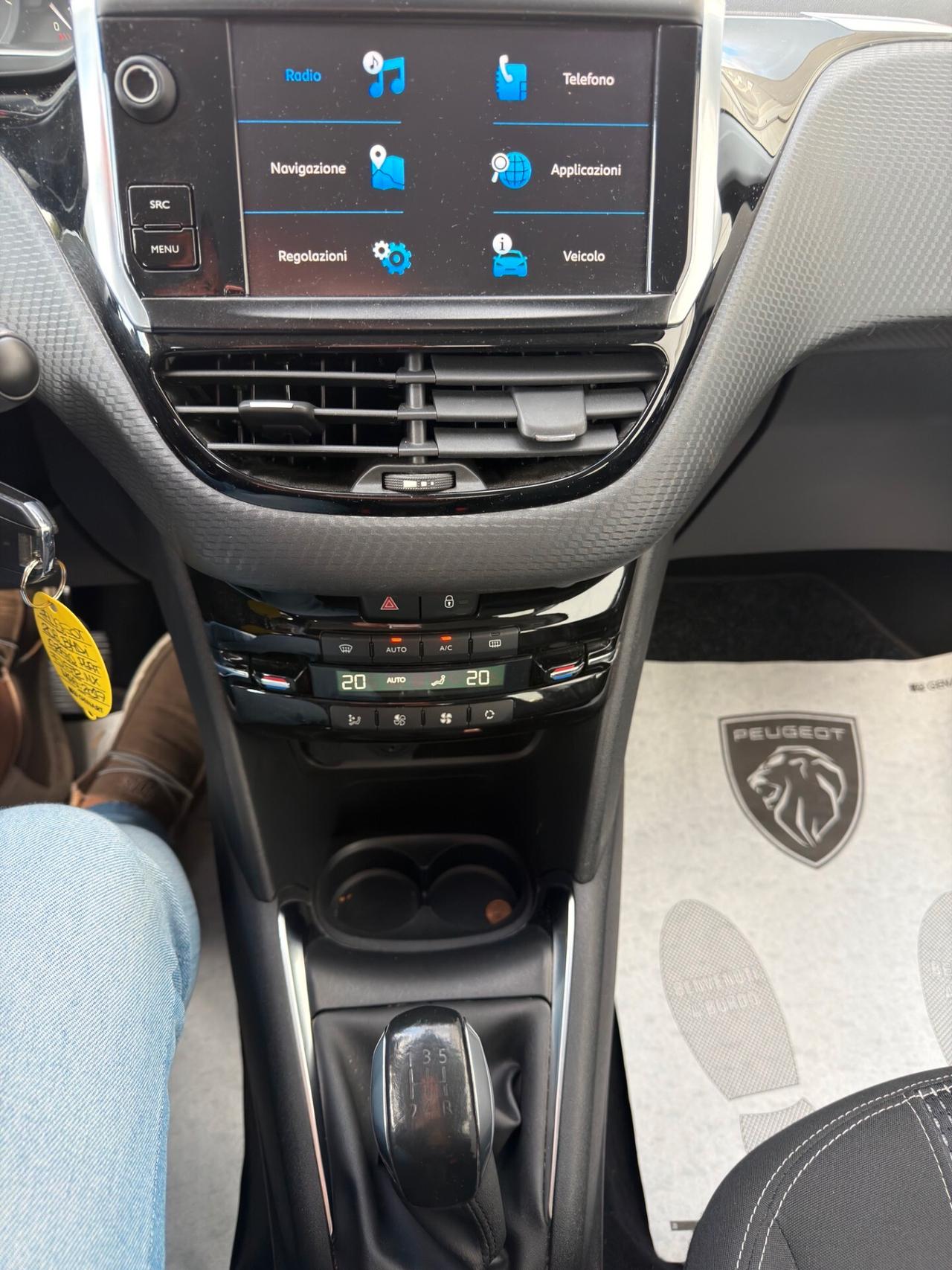 Peugeot 208 BlueHDi 75 5 porte Allure