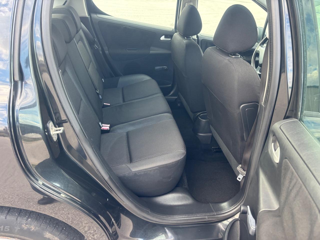 Peugeot 207 Plus 1.4 8V 75CV 5p. ECO GPL