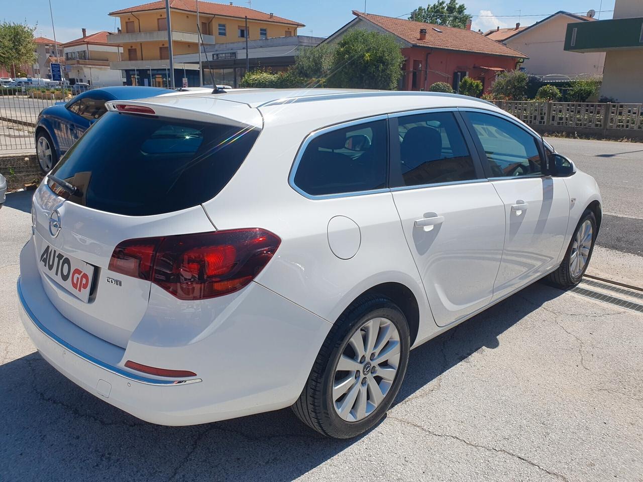 Opel Astra 1.6 CDTI 136CV sport tourer man 2015