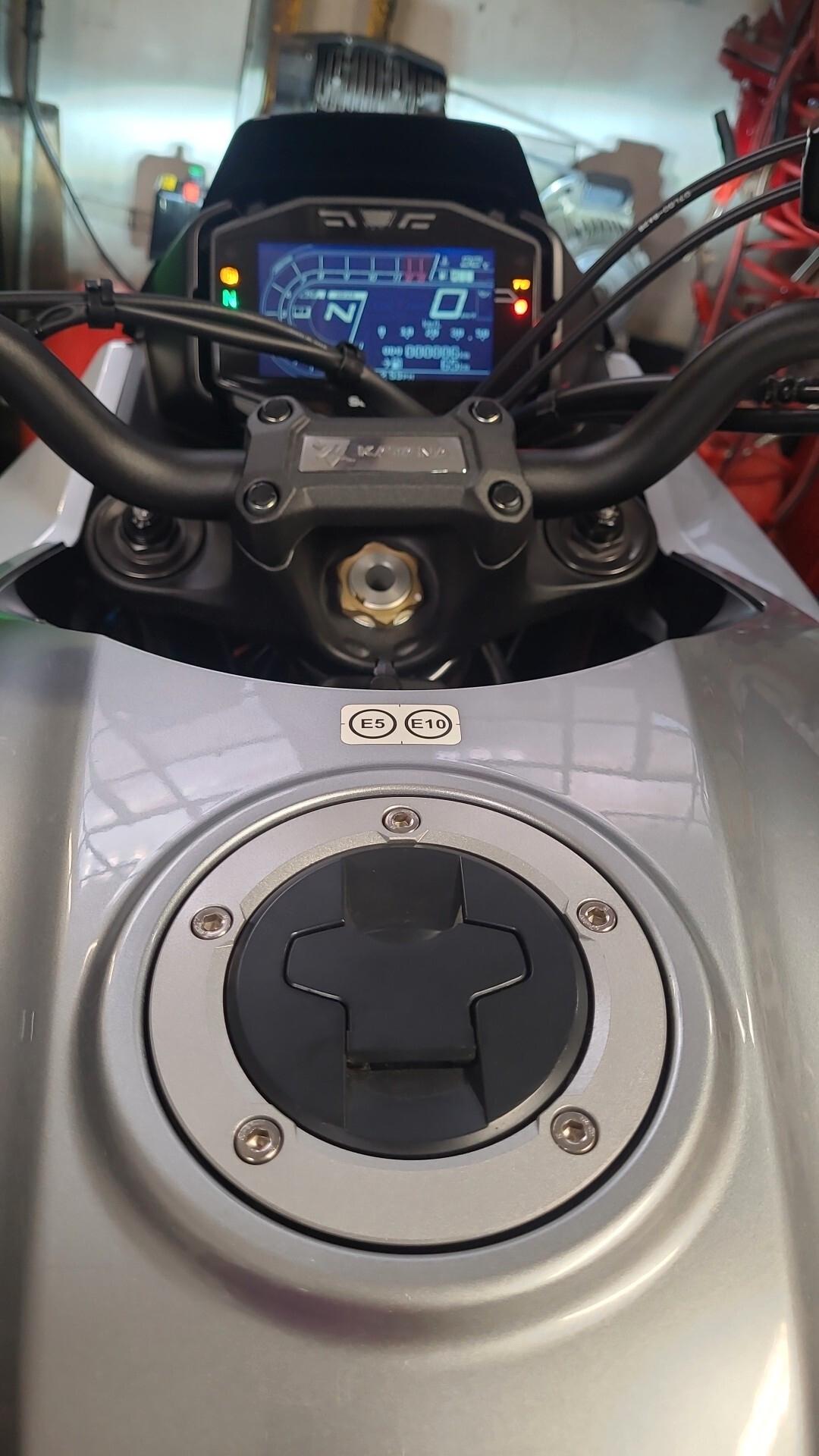 Suzuki Katana 1000 Akrapovic