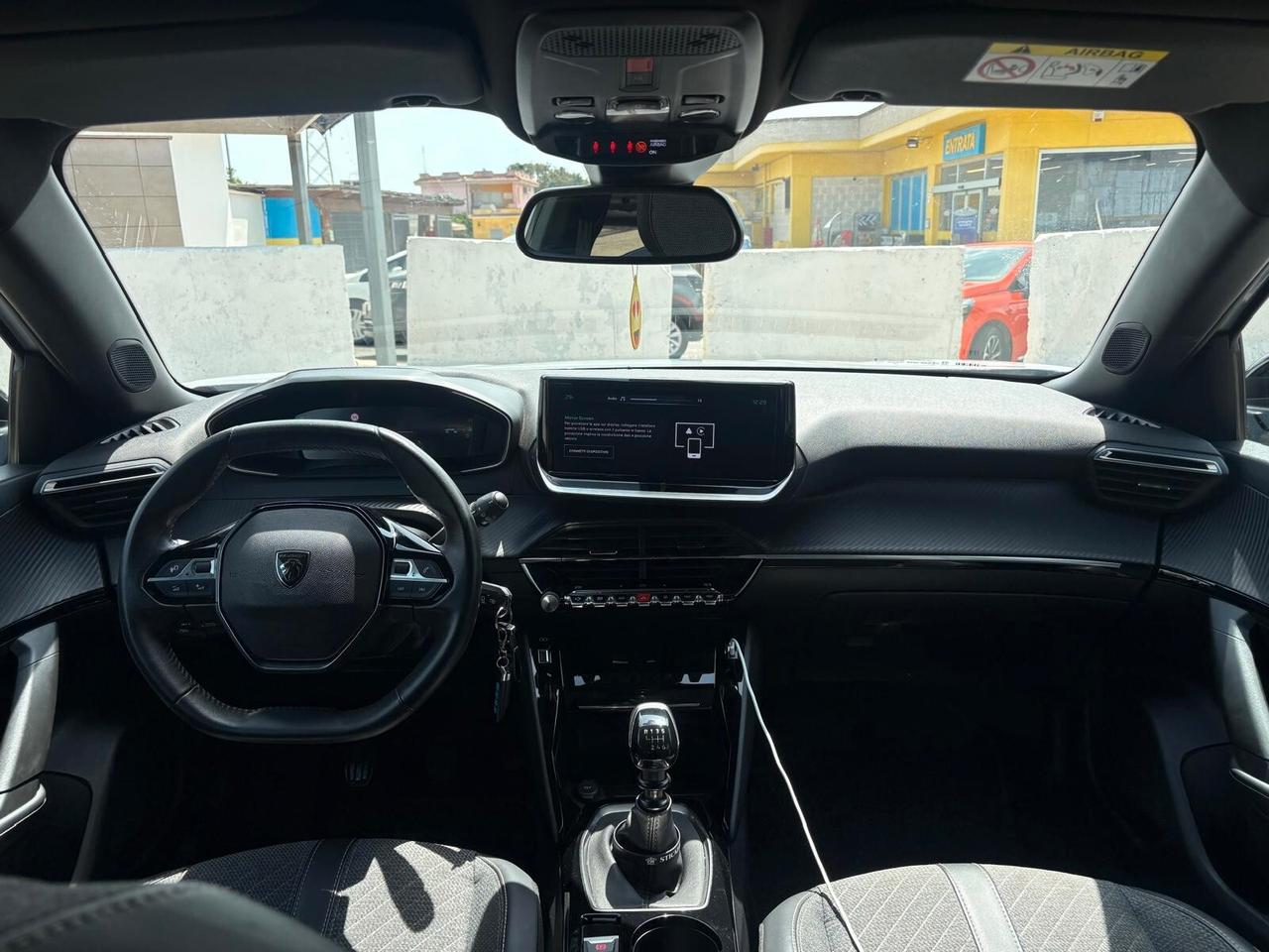 Peugeot 2008 PureTech 100 S&S Allure