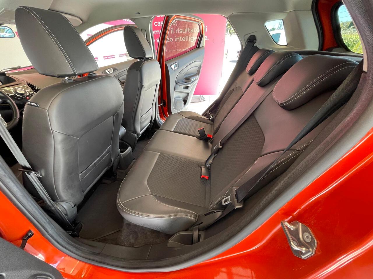 FORD EcoSport 1.5 TDCi 95 CV Titanium