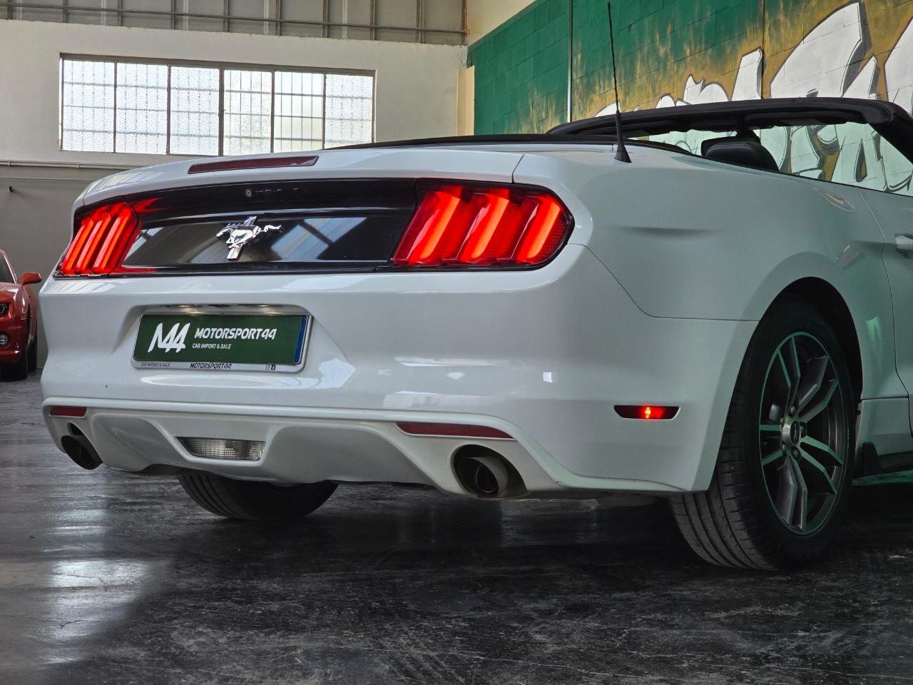 Ford Mustang 3.7 V6 Cabrio