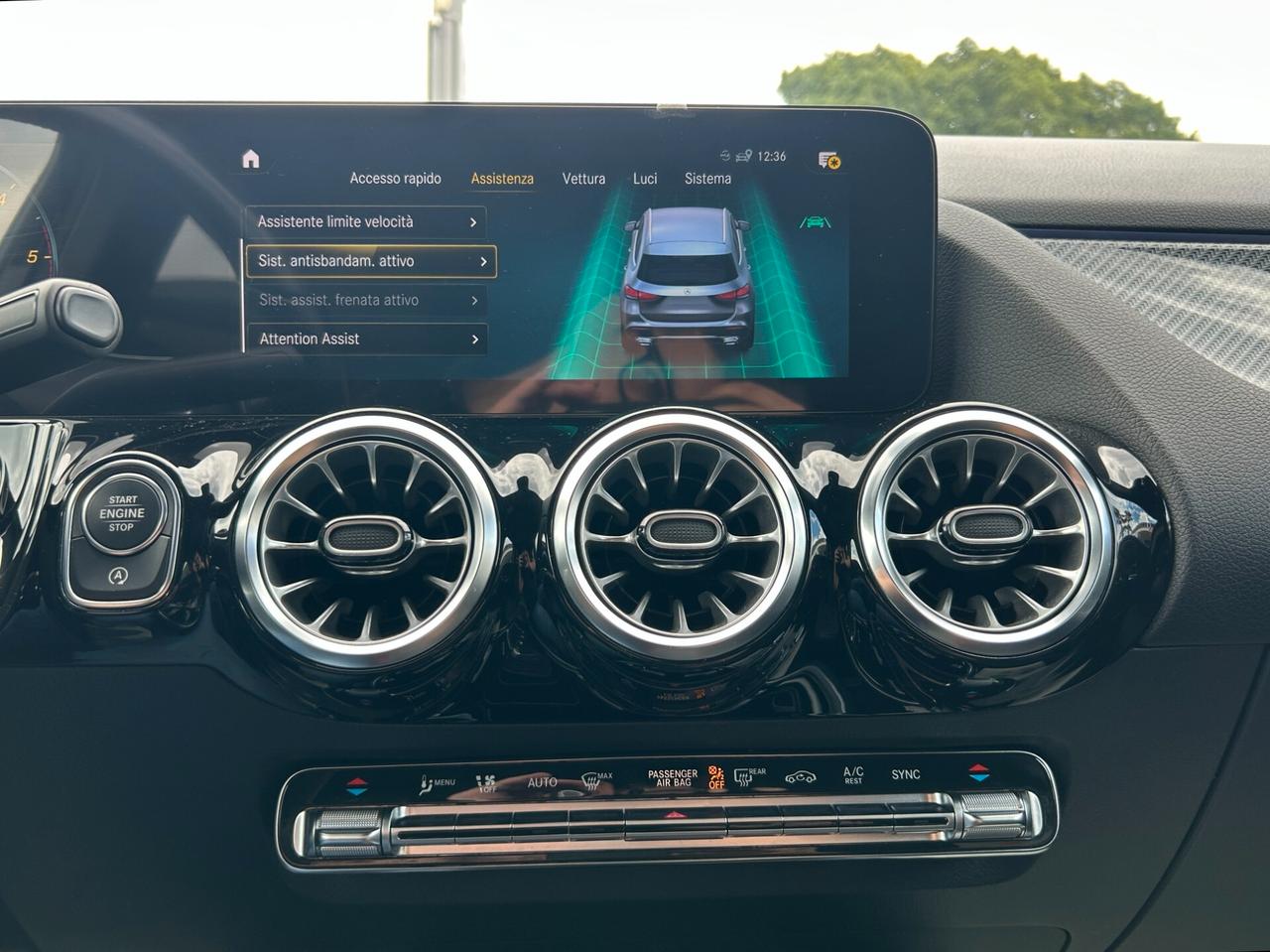 Mercedes-Benz GLA 200 d Premium auto