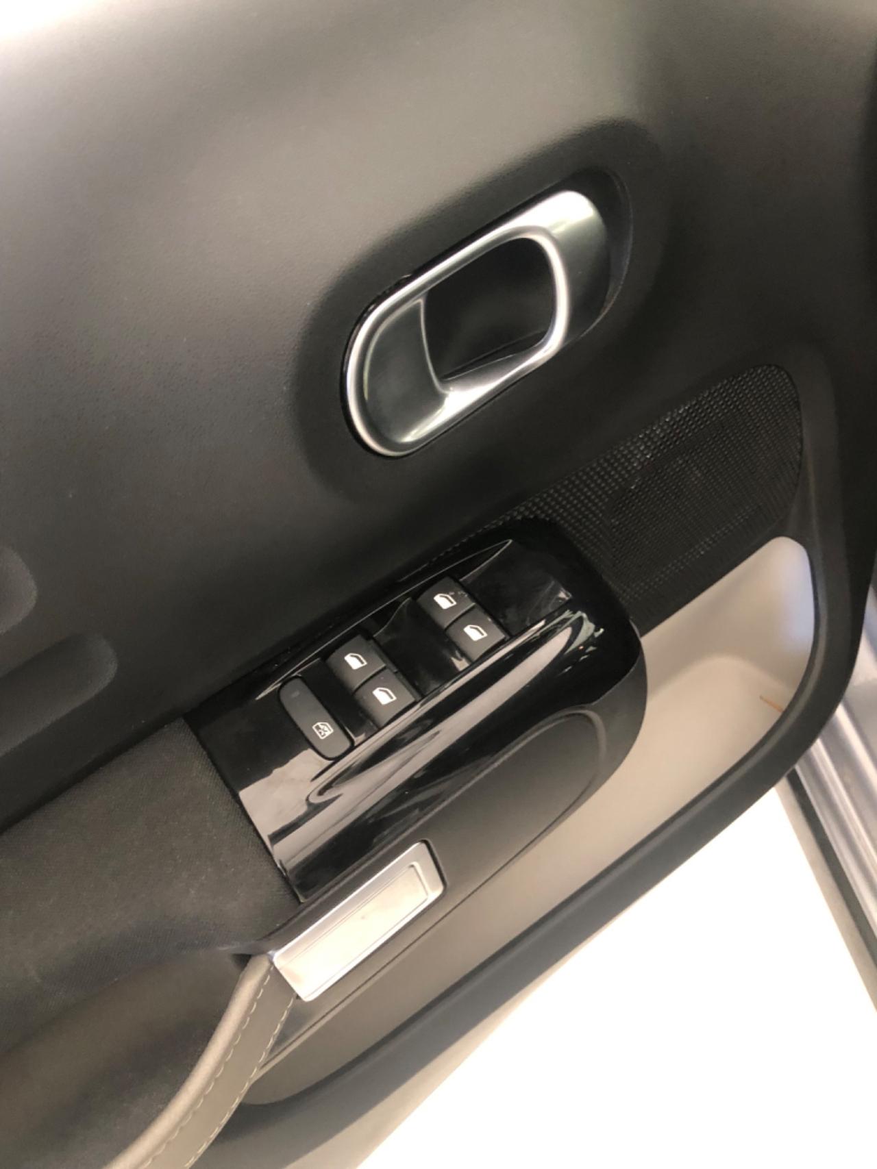 Citroen C3 PureTech 83 S&S Shine Pack