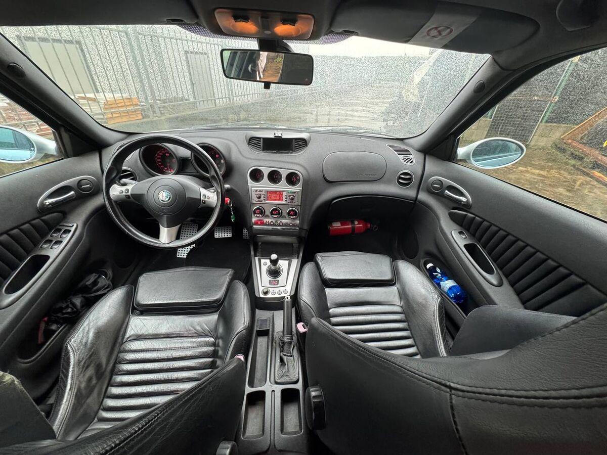 Alfa Romeo 156 Sportwagon 3.2 GTA V6 SW selespeed