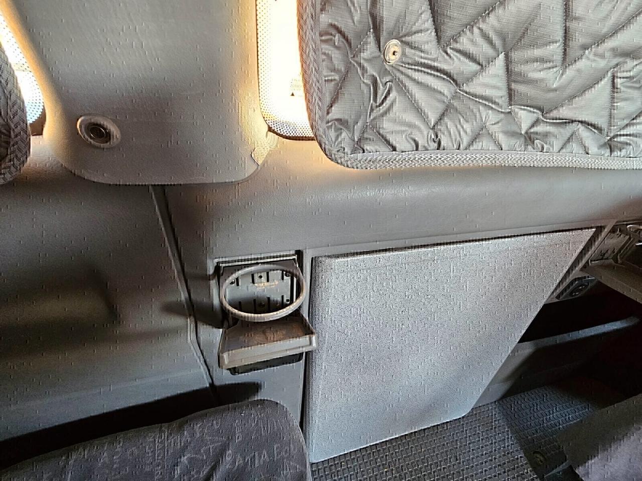vw caravelle semicamperizzato 9 posti 2 letto valutiamo usato/scambio