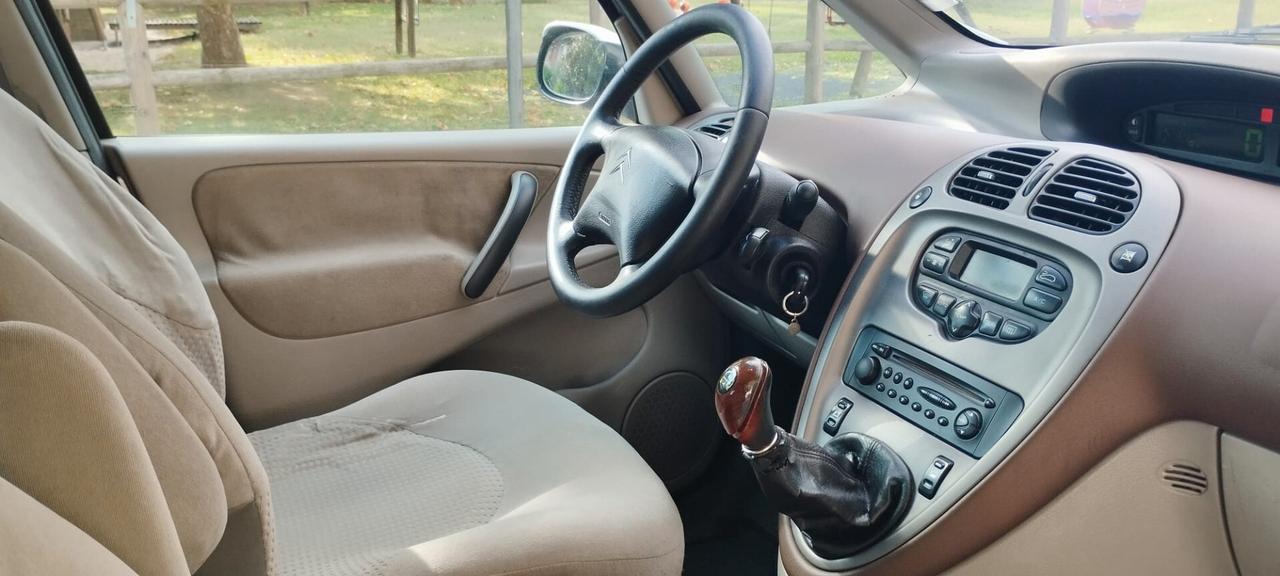 Citroen Xsara Picasso 2.0 HDi Elegance