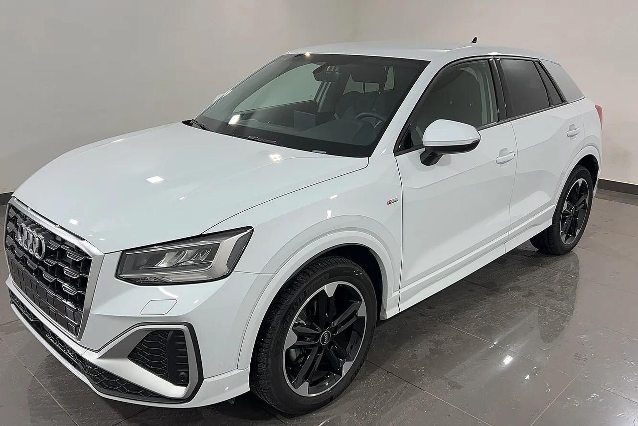 Audi Q2 30 TFSI Business