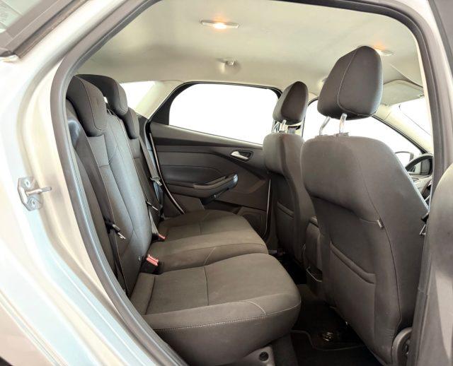 FORD Focus 1.6 120 CV GPL Titanium