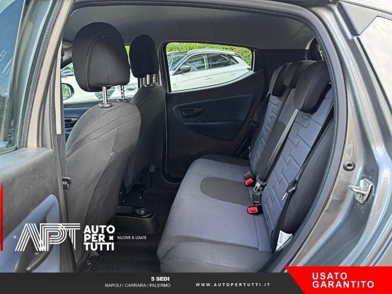 Lancia Ypsilon Ypsilon 1.0 firefly hybrid Platino s&s 70cv
