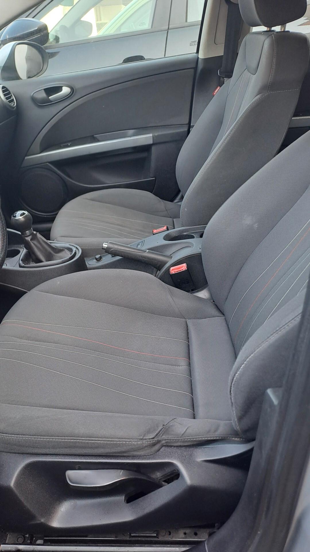 Seat Leon 1.6 TDI CR DPF Style
