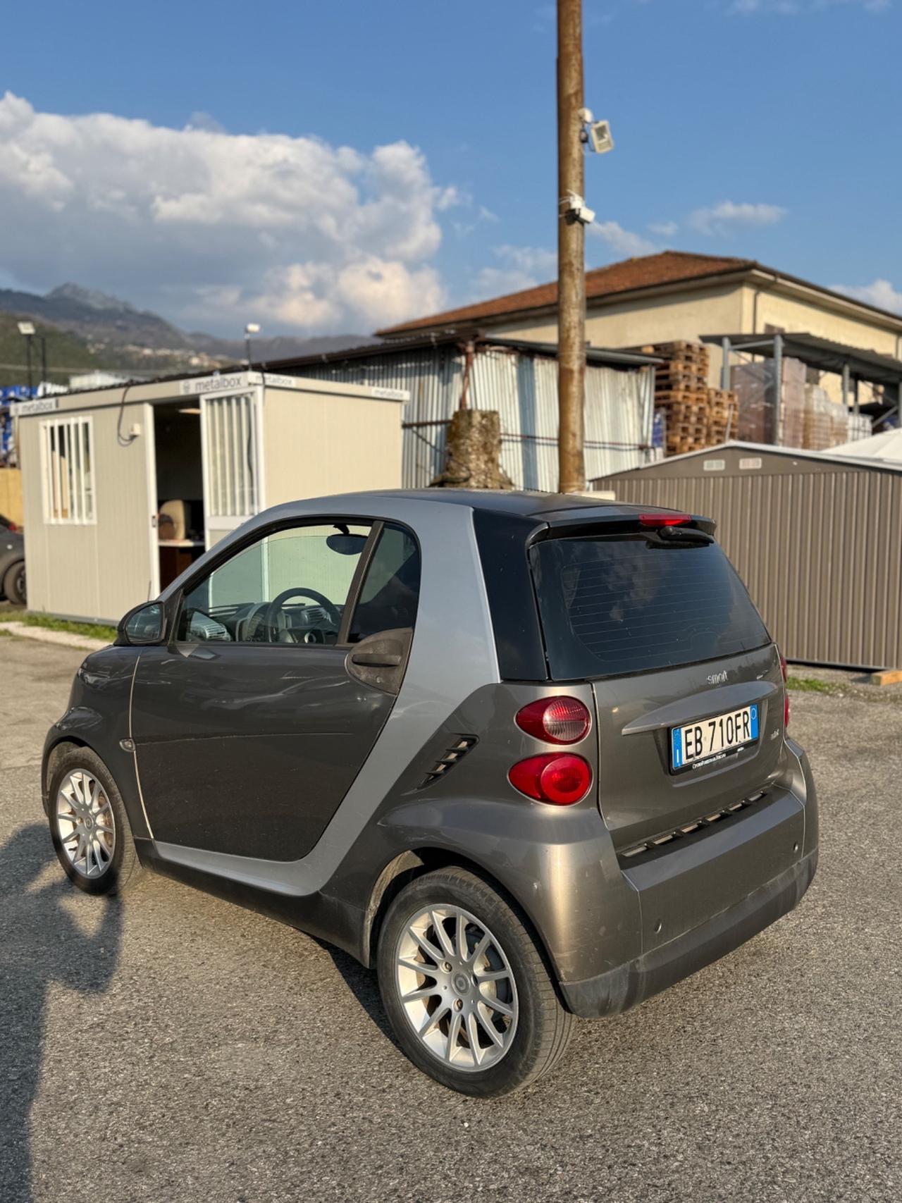 Smart ForTwo 1000 52 kW coupé pure