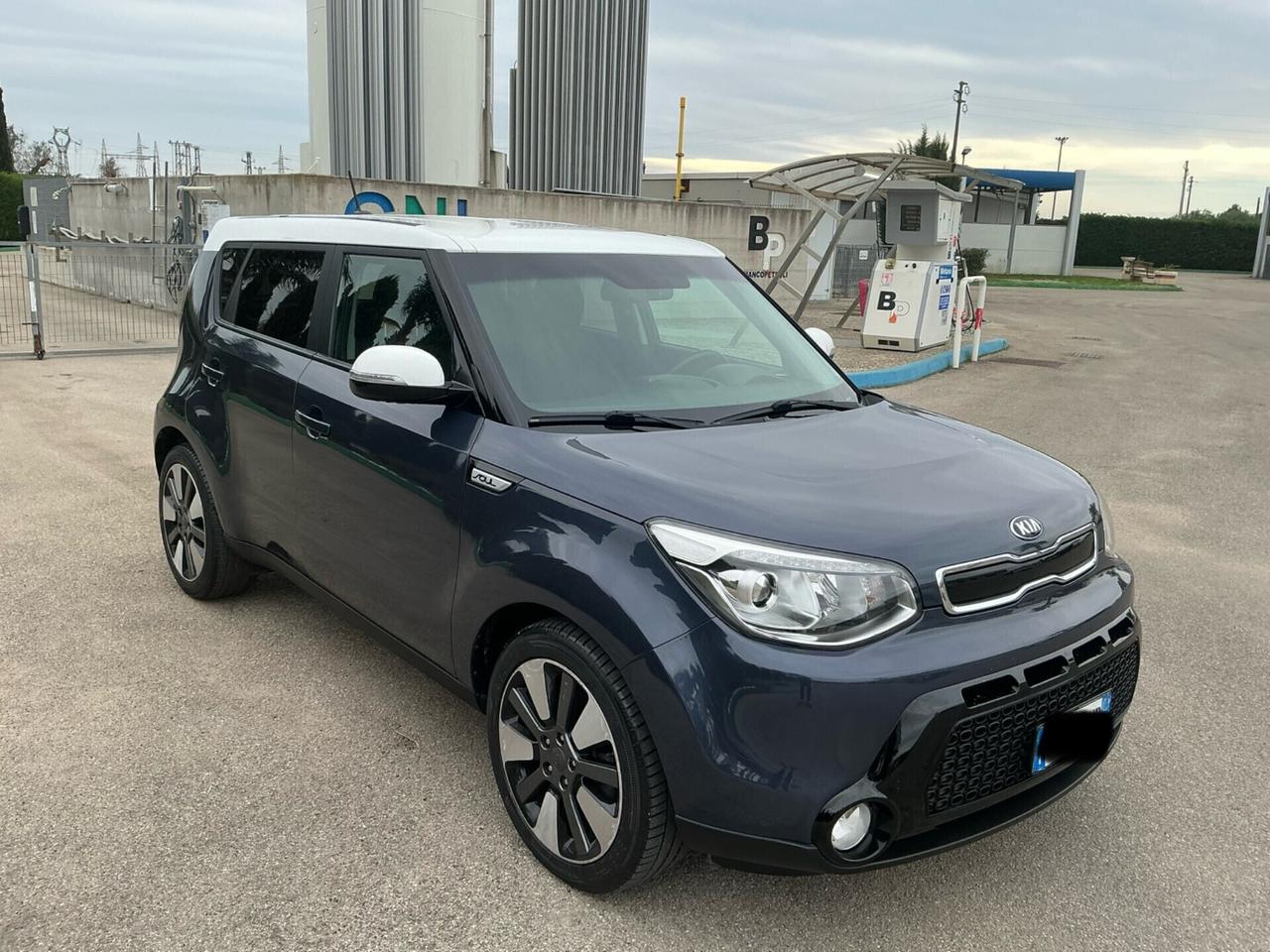KIA SOUL 1.6 CRDI 136 Cv STRAFULL BI-COLOR 10/2016