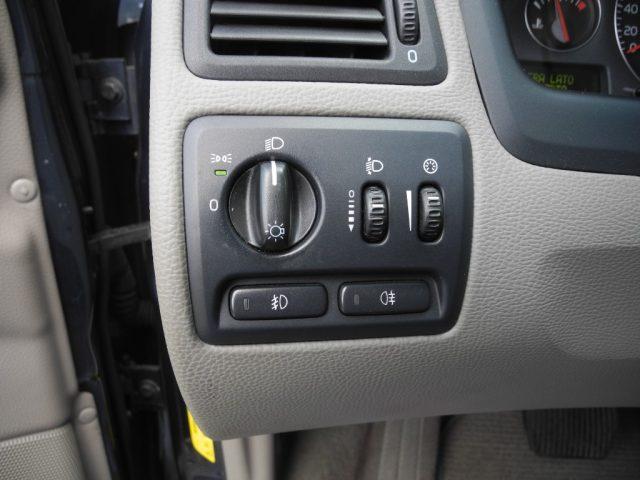 VOLVO XC70 2.4 D5 20v AWD Cross Country autom. - DA VETRINA