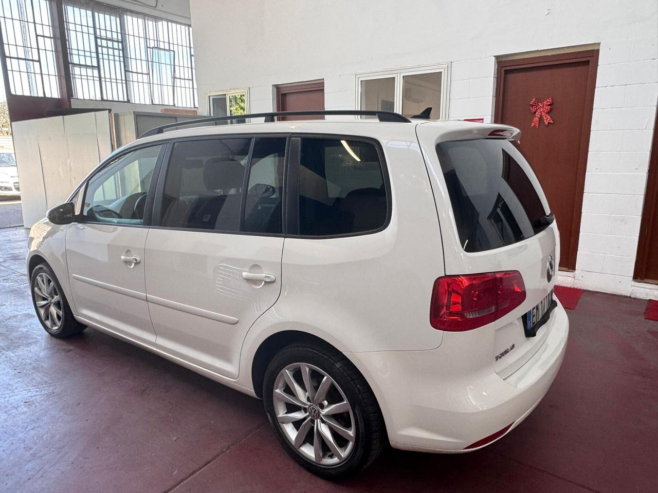 Volkswagen Touran 1.6 7 POSTI AUTOMATICA TDI DSG Comfortline neopat