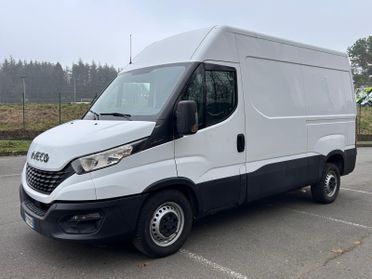 Iveco Daily 35S12 2.3 HPT – 2020 – 80.000 km – Euro 6 – Passo Medio Tetto Alto – Ottime Condizioni