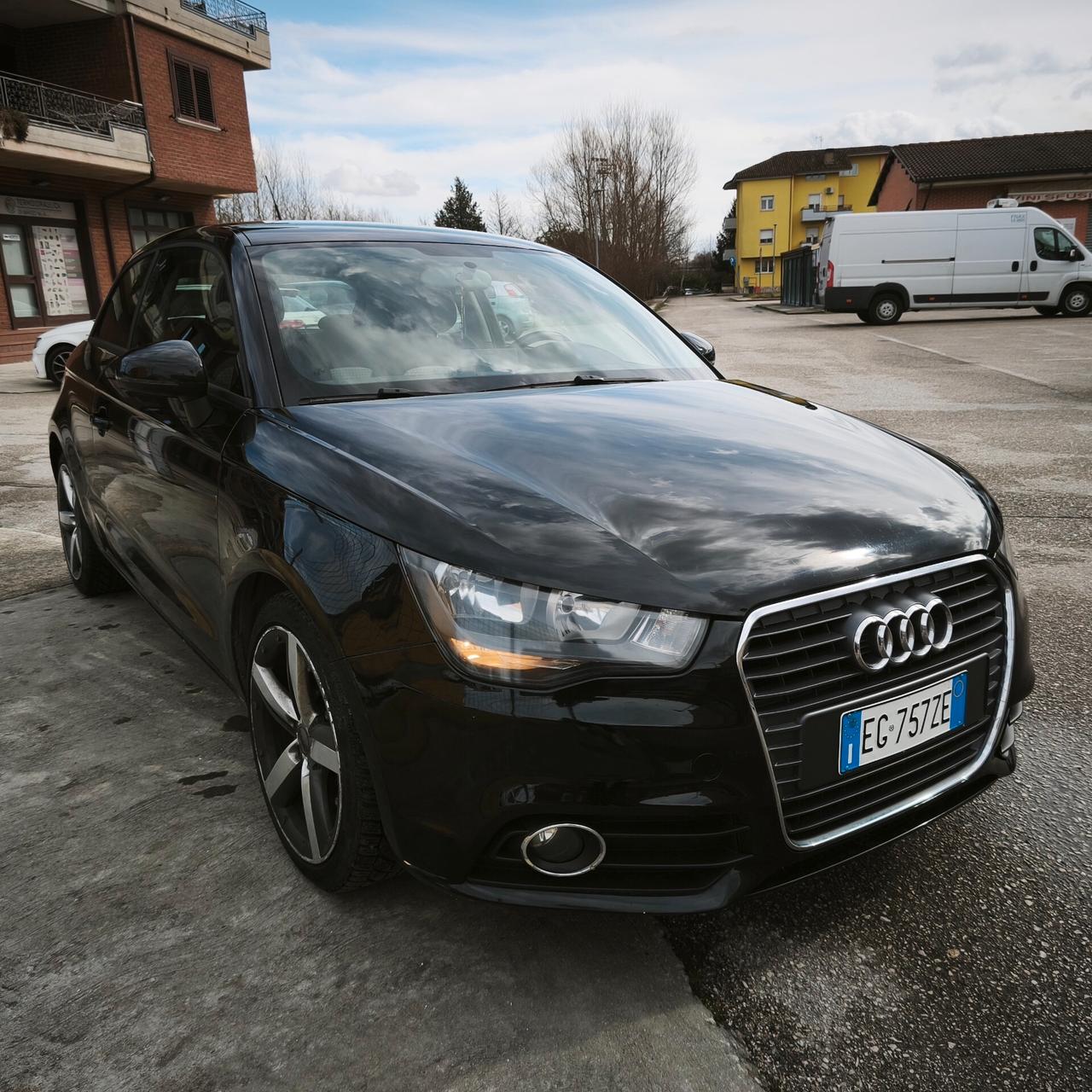 Audi A1 1.6 TDI 105 CV Ambition 3 p E5