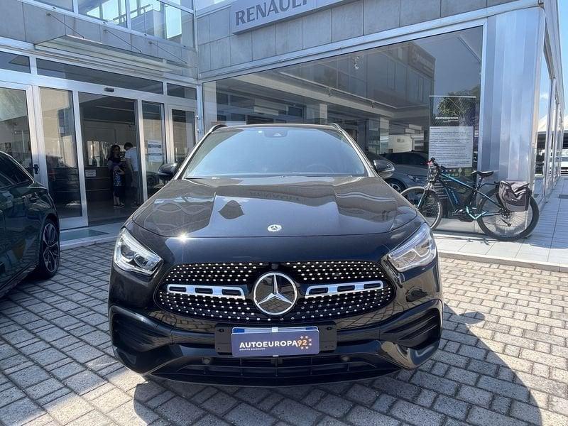 Mercedes-Benz GLA GLA 180 d Automatic Premium