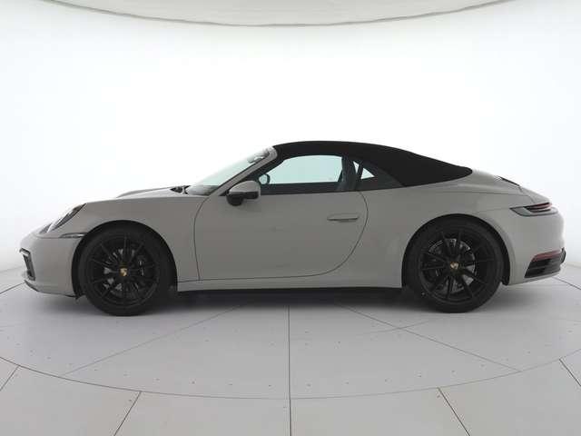 Porsche 992 cabrio 3.0 carrera auto
