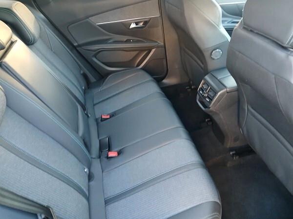 PEUGEOT 3008 1.5 BLUEHDi 130 CV EAT8 ALLURE PACK S&S