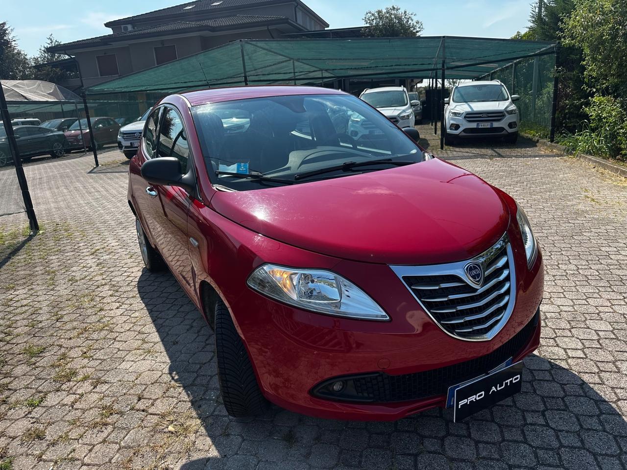 Lancia Ypsilon 0.9 TwinAir 85 CV 5 porte Metano Ecochic Gold