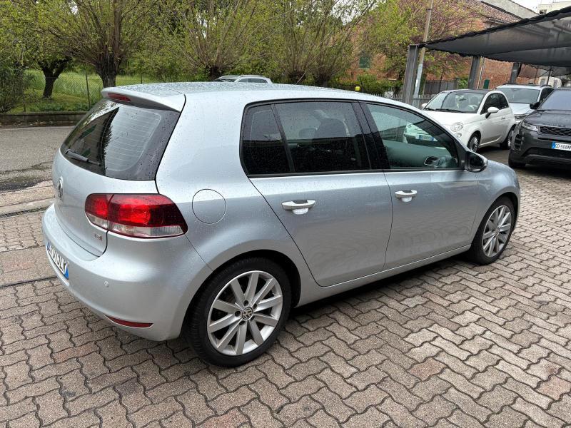 Volkswagen Golf 5 Porte Golf 5p 1.6 tdi Highline dsg OK NEOPATENTATO
