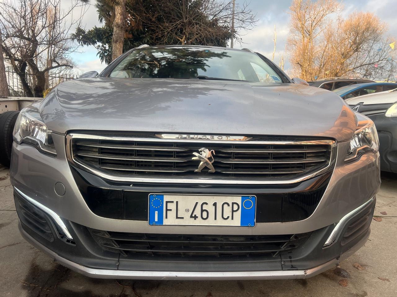 Peugeot 508 BlueHDi 120 EAT6 S&S SW Allure