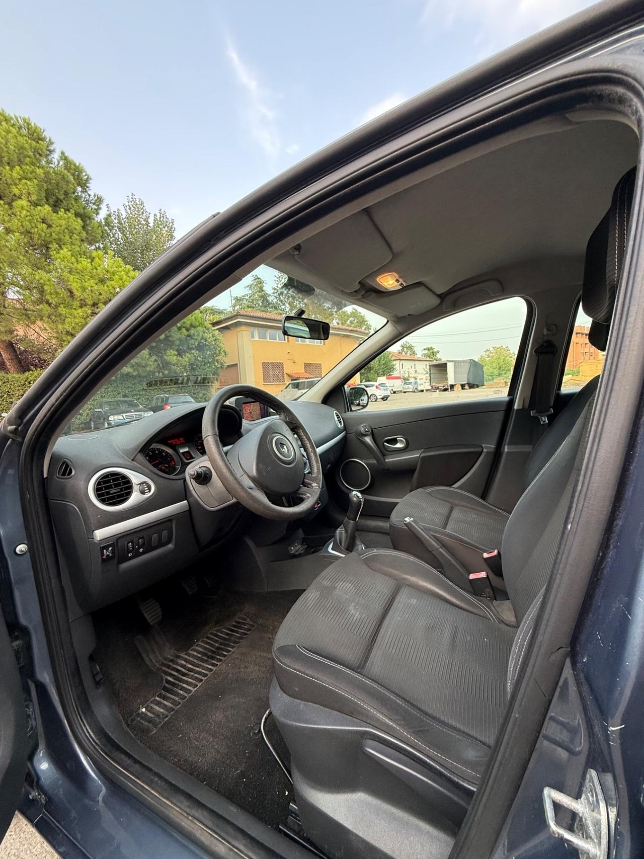 Renault Clio 1.2 16V 5 porte GPL Dynamique