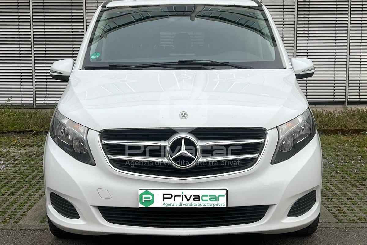 MERCEDES V 200 d Rise Compact