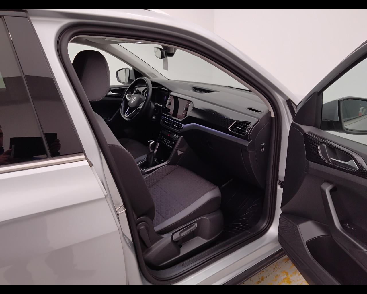 VOLKSWAGEN T-Cross 2019 - T-Cross 1.0 tsi Advanced 110cv