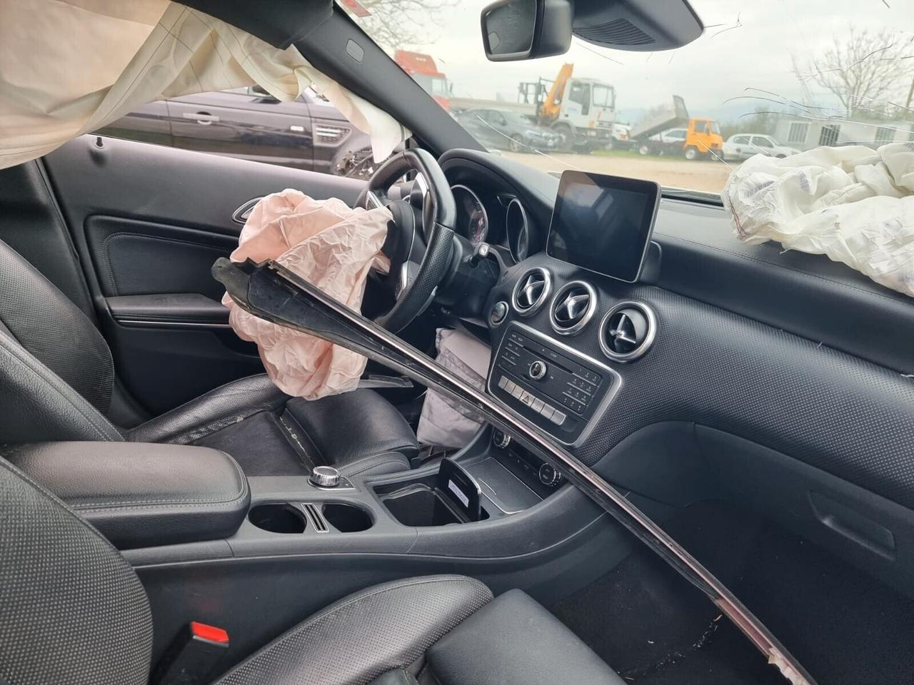 Mercedes-benz A 160 d Automatic Premium INCIDENTATA SOLO OPERATORI DEL SETTORE