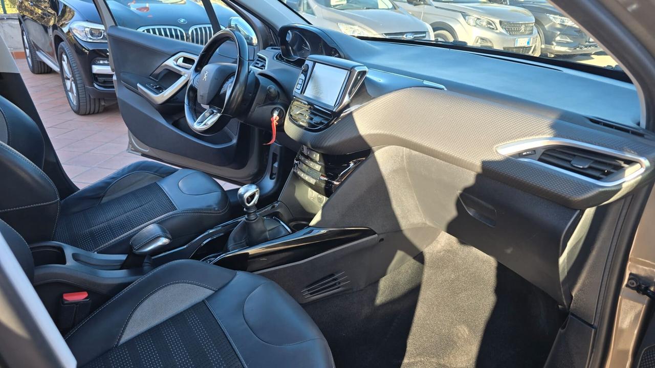 Peugeot 2008 BlueHDi 120 S&S Allure