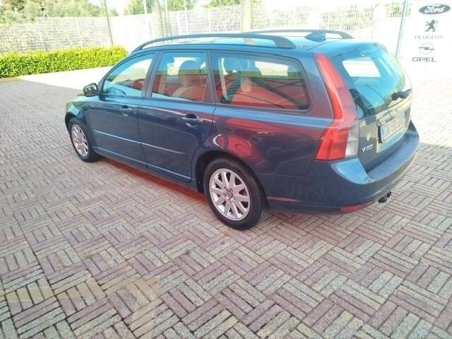 Volvo V50 1.6 D CON GANCIO OMOLOGATO!