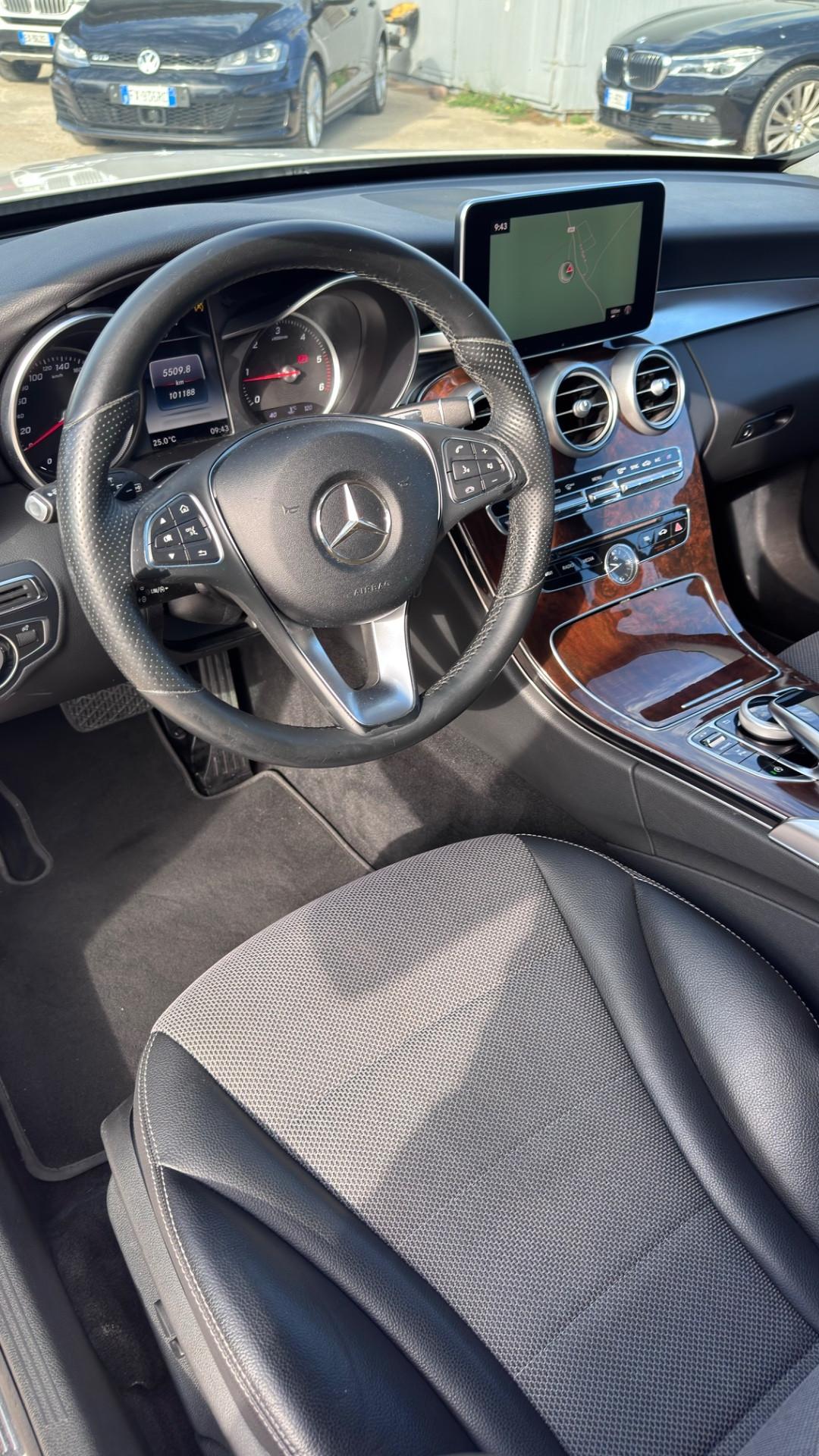 Mercedes-benz C 220 d S.W. Auto Premium AMG 4 Matic