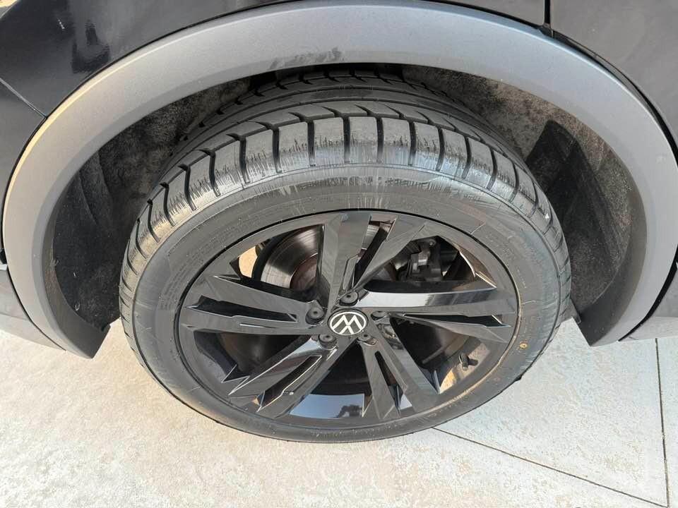 Volkswagen Tiguan 2.0 TDI 150 CV DSG R-Line