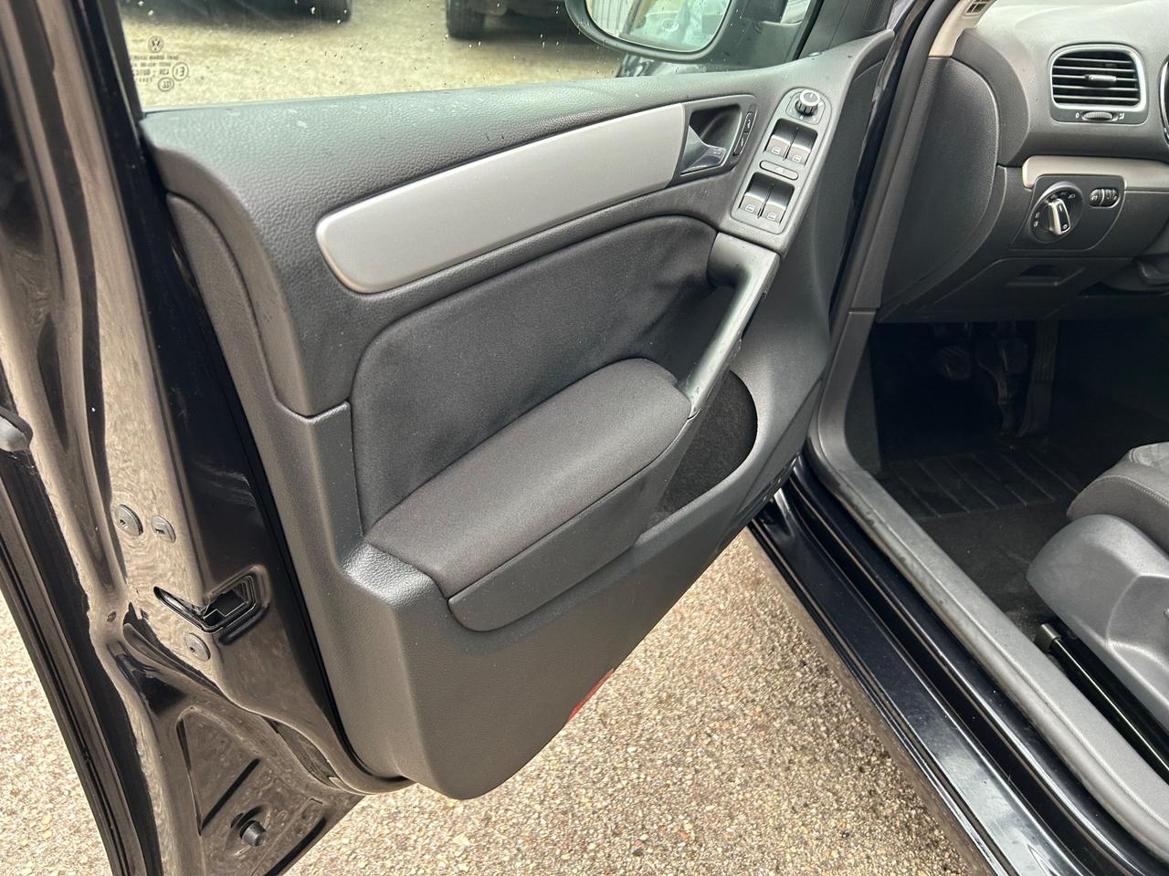 Volkswagen Golf 2.0 TDI 110CV DPF 5p. Highline