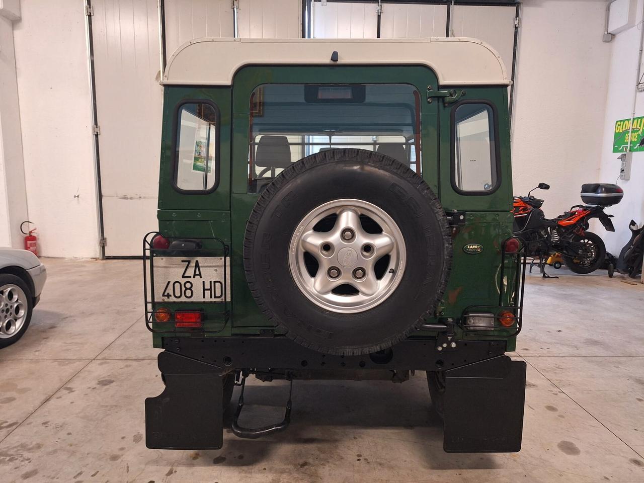 Land Rover Defender td5