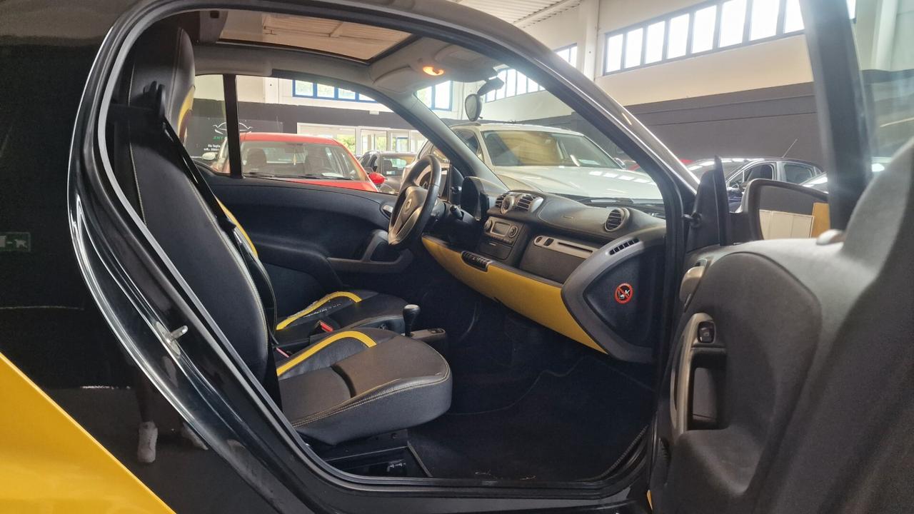 Smart ForTwo 1000 52 kW MHD coupé passion