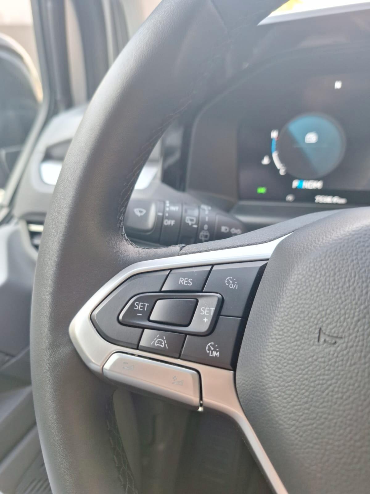 Volkswagen Caravelle 2.0 TDI 150CV aut. PL Life