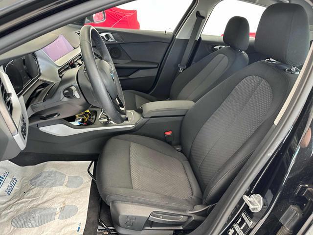 BMW 116 d 5p. Business Advantage