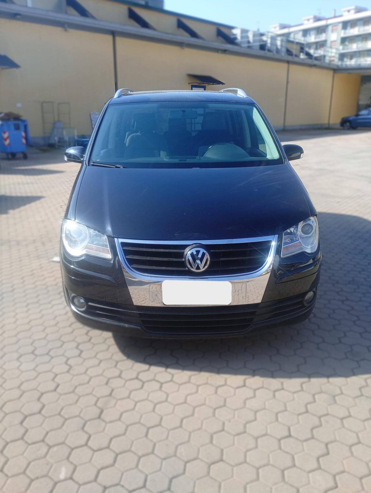 Volkswagen Touran 1.6 Trendline Bifuel G