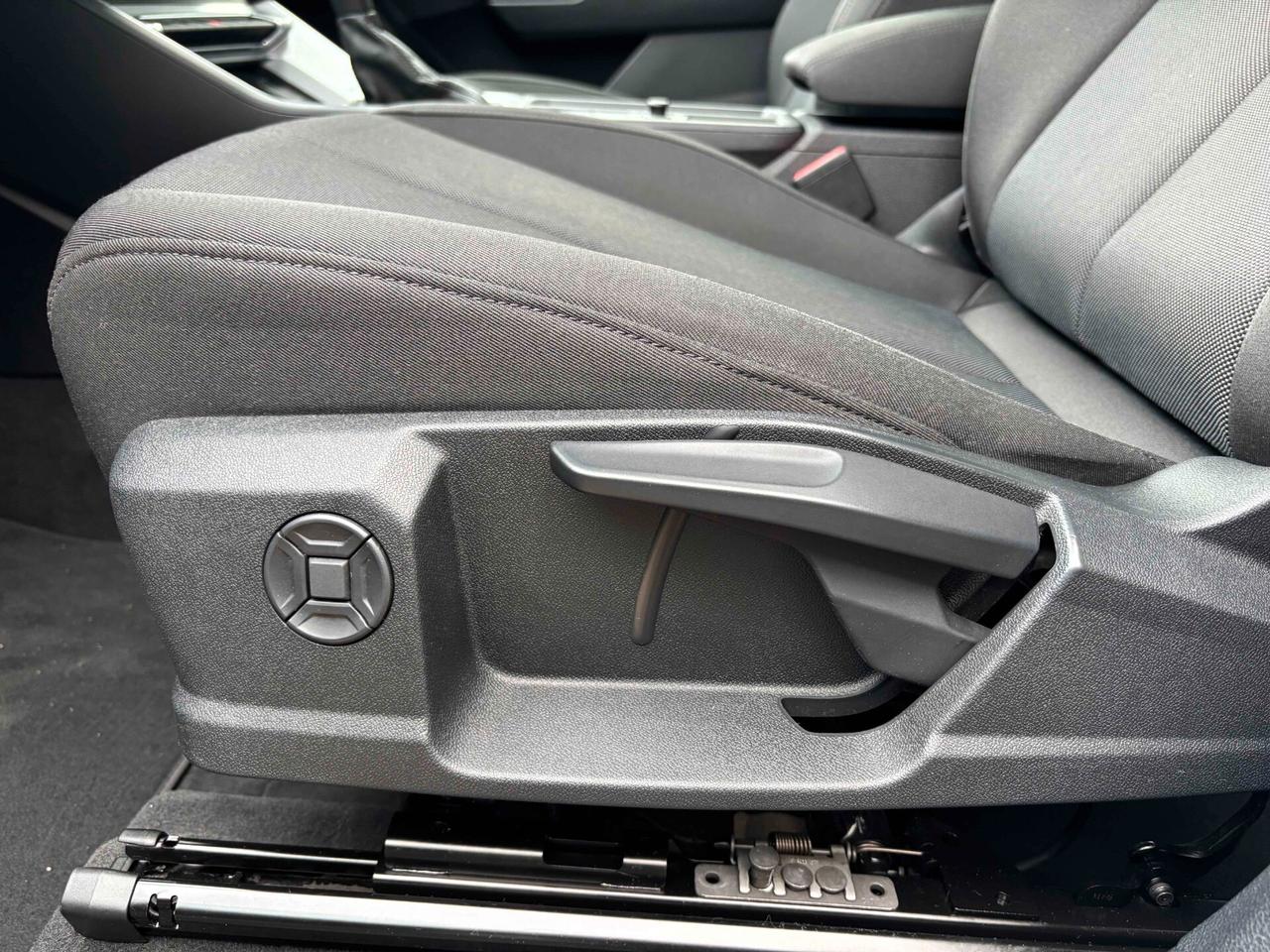 Audi Q3 35 TDI quattro S tronic Business