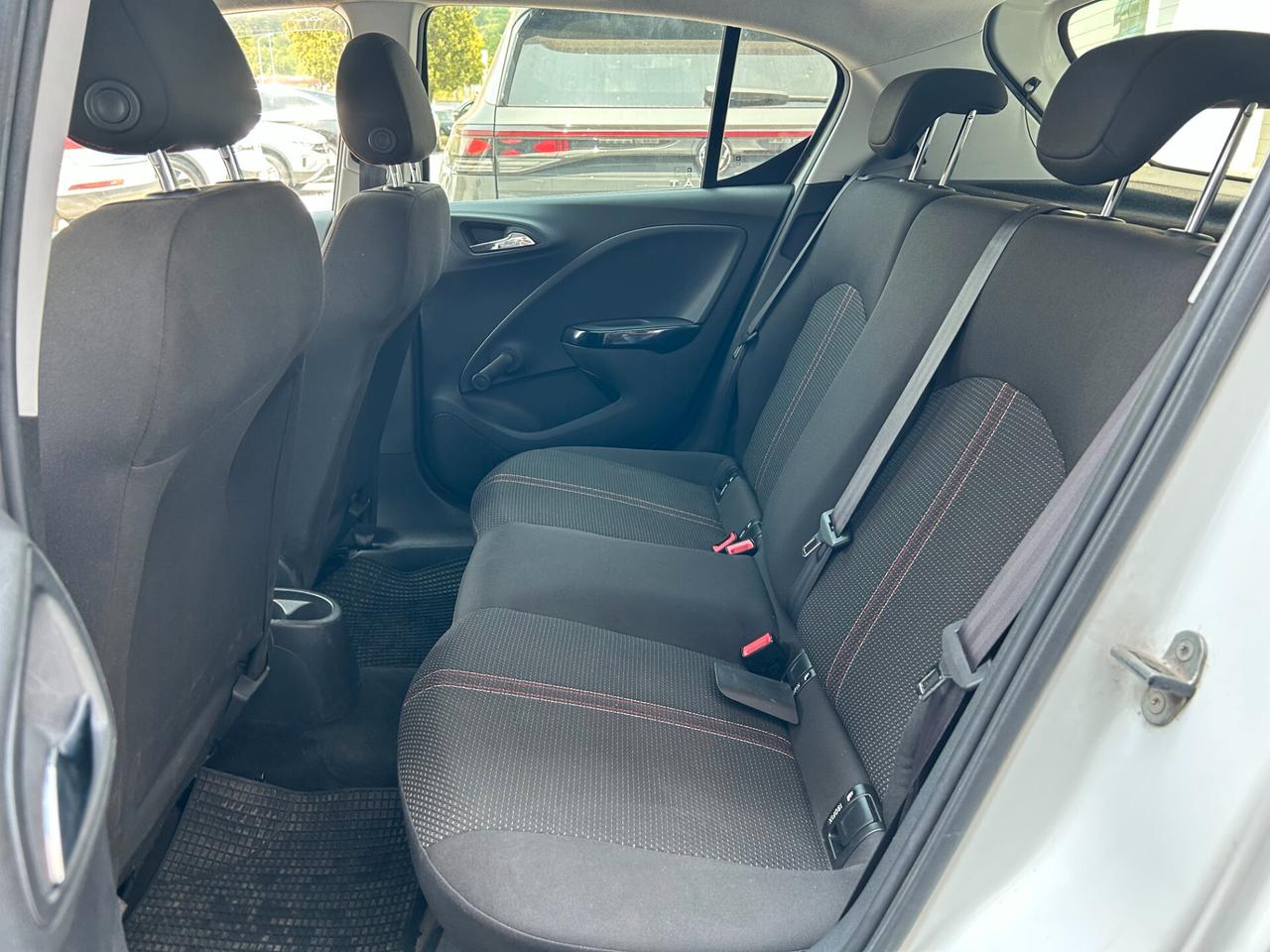 Opel Corsa 1.4 90CV GPL Tech 5 porte Black Edition